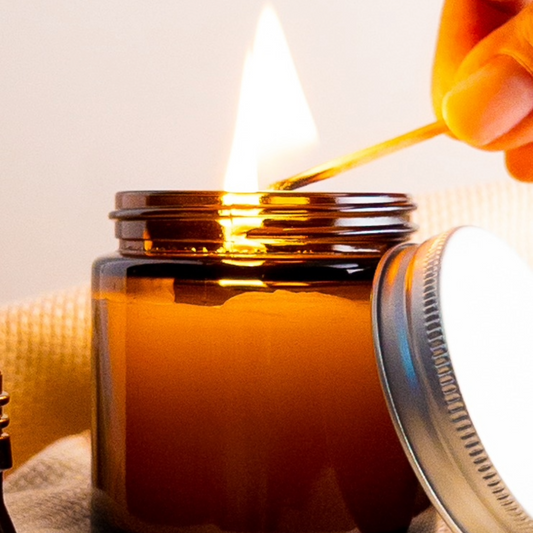 ¿Cómo empacar tus velas artesanales para vender más y evitar accidentes?