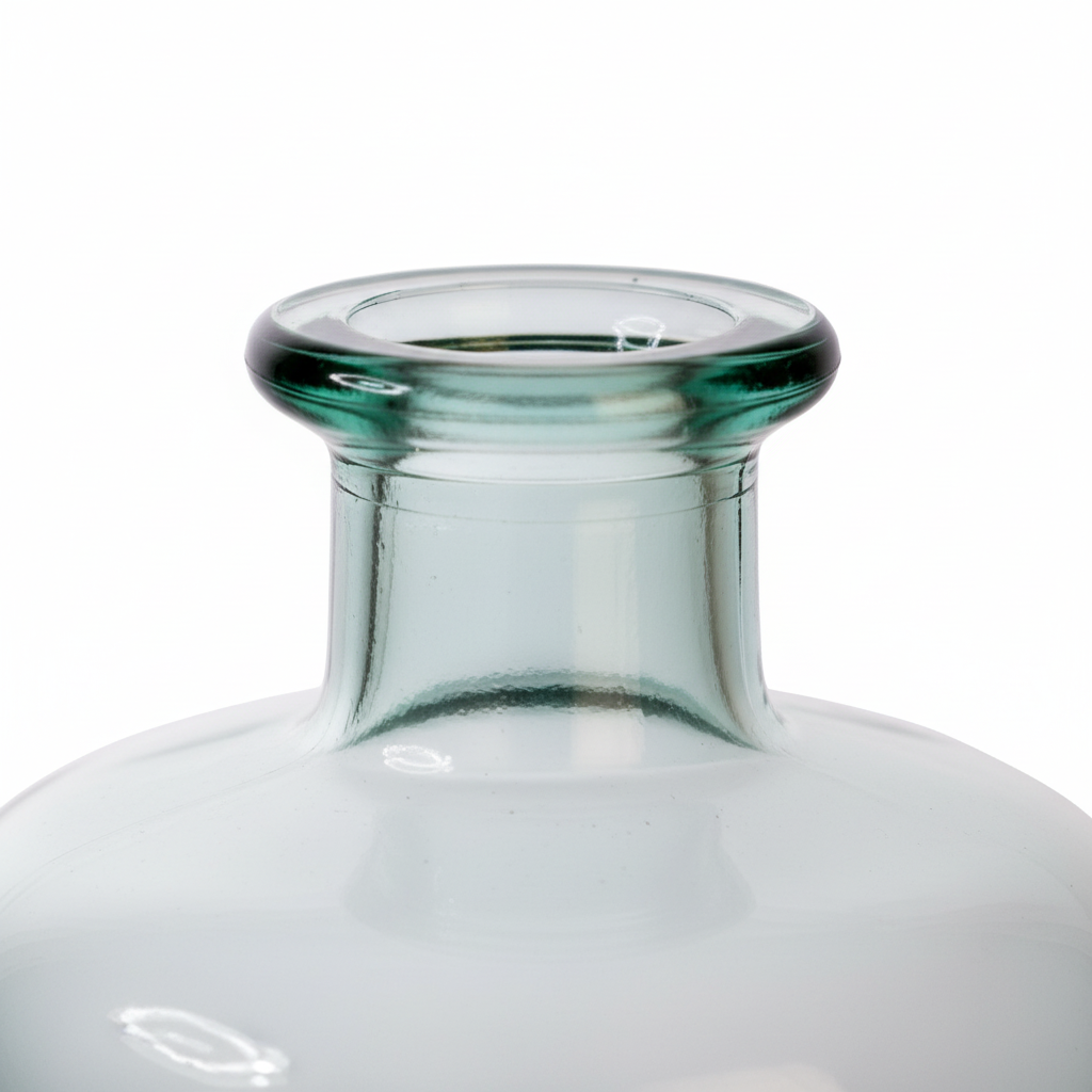 Close-up boca corcho B.40 botella Wild Glass 700ml – detalle acabado