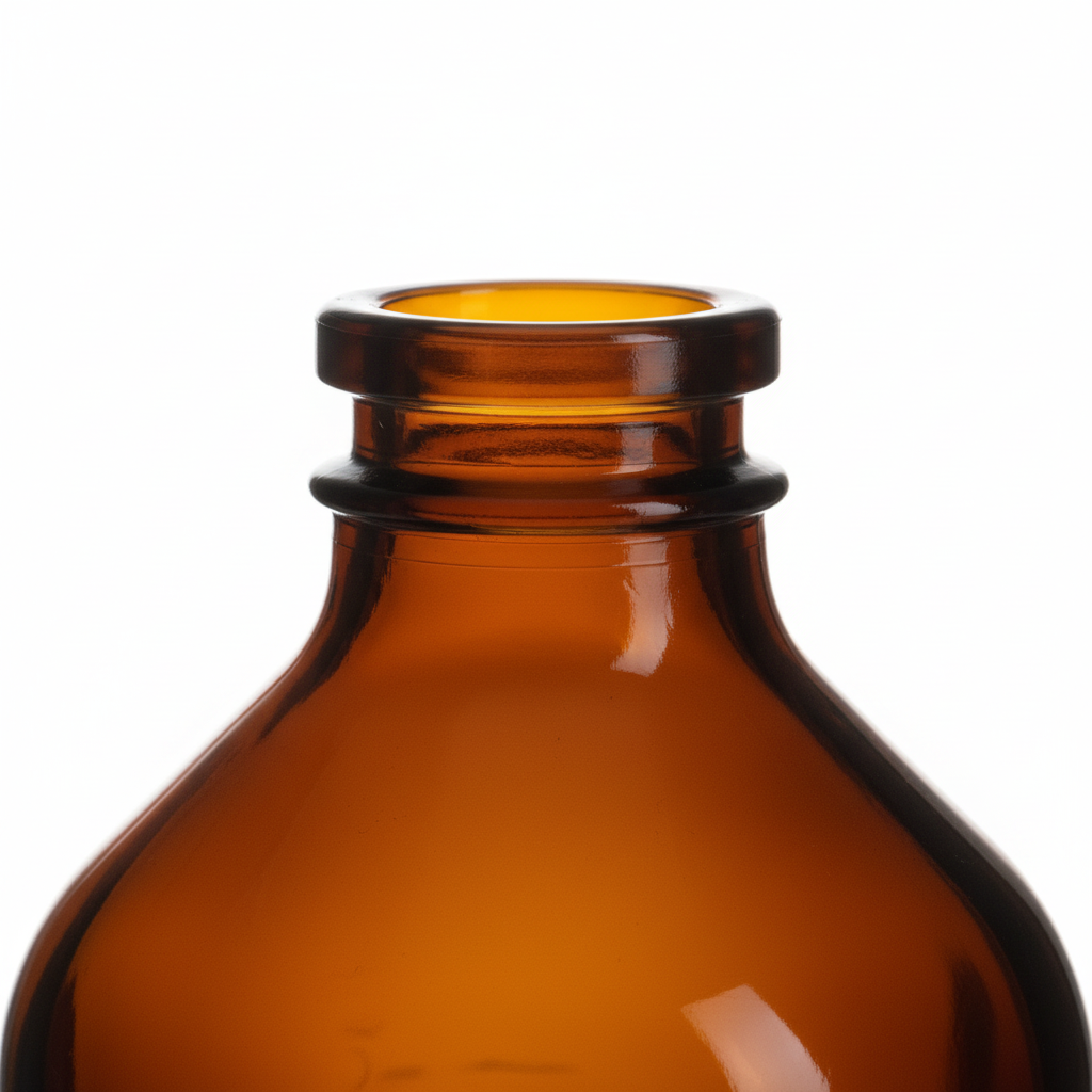 Close-up cuello agrafe B.30 del envase de vidrio ámbar 339ml